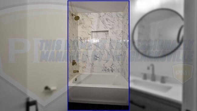 Building Photo - 205 S 11th St