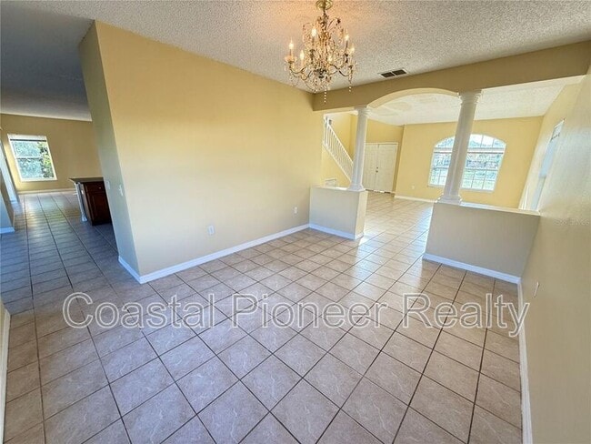 Building Photo - 4554 Ficus Tree Rd