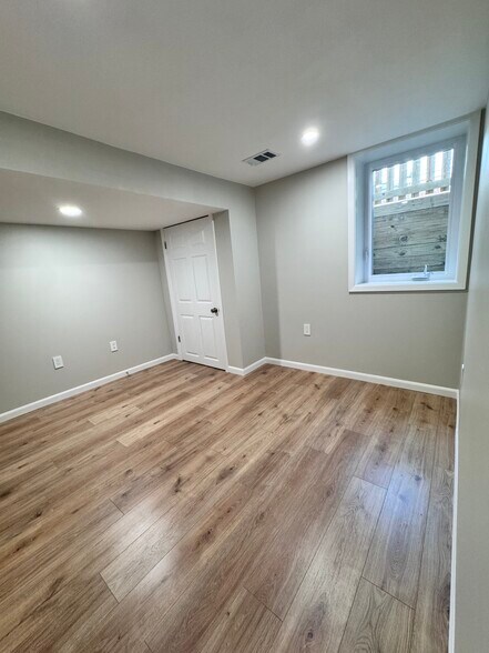 Building Photo - 4316 Josephine Ave