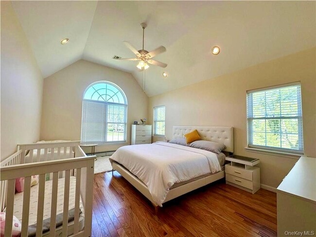 Building Photo - 201 Cr-50