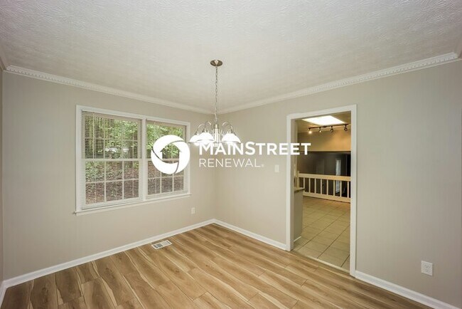 Building Photo - 3 Bedroom Pet-Friendly Home in FAYETTEVILLE, GA with Main Street Renewal