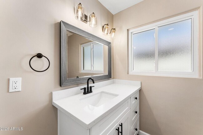 Building Photo - 8302 E Windsor Ave