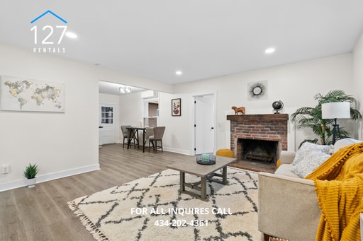 Building Photo - Beautiful Single Family Home!