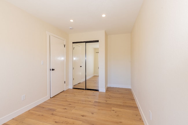 Building Photo - 214 S Branciforte Ave