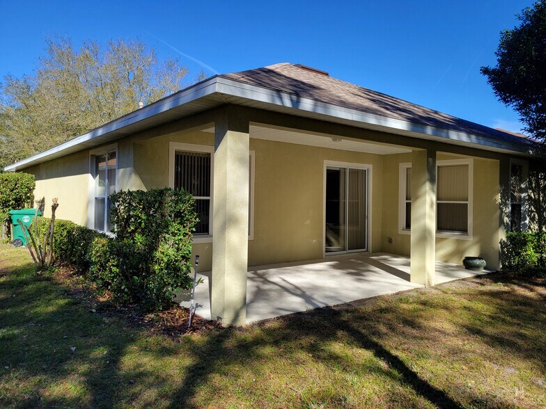 Building Photo - 465 Victoria Hills Dr