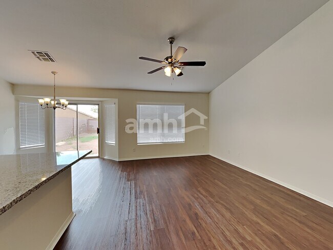 Building Photo - 11583 W Holly St