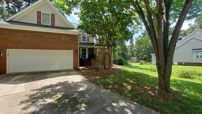 Primary Photo - 5014 Scaleybark Ct