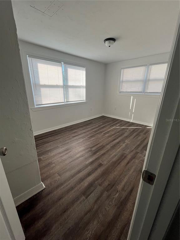 Building Photo - 1222 SE 10th St