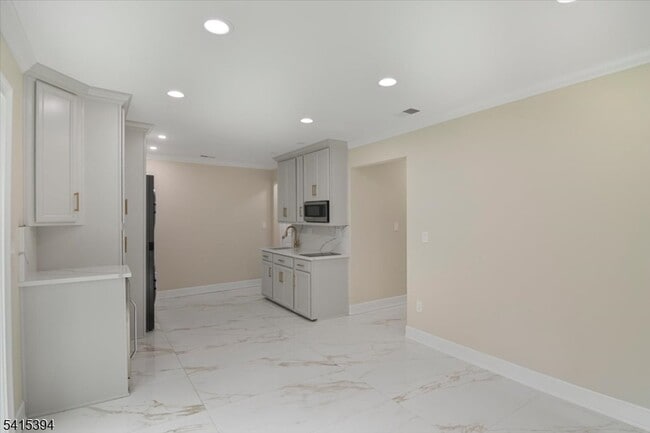 Building Photo - 46 Fordham Trail