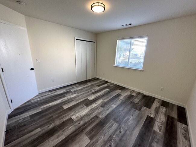 Building Photo - Property for Rent in Canyon Terrace – Quie...