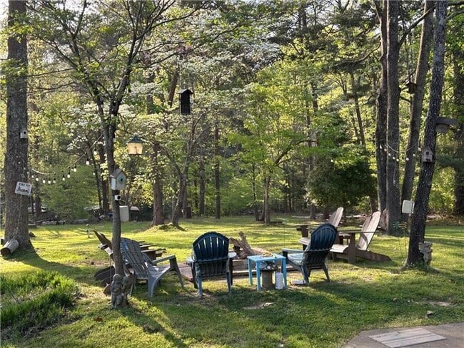 Building Photo - 4060 Merritt Dr