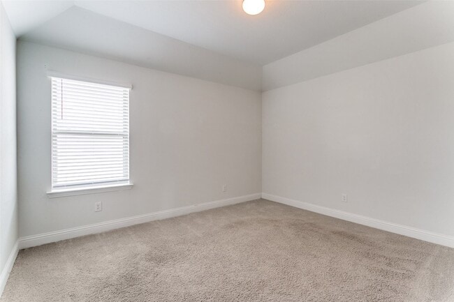 Building Photo - 3701 Trillium Dr