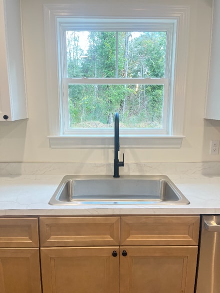 Building Photo - 31 Klickitat Dr