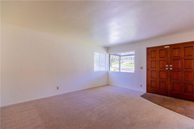 Building Photo - 3222 Brookhill St