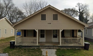 Building Photo - 1106 Ave B