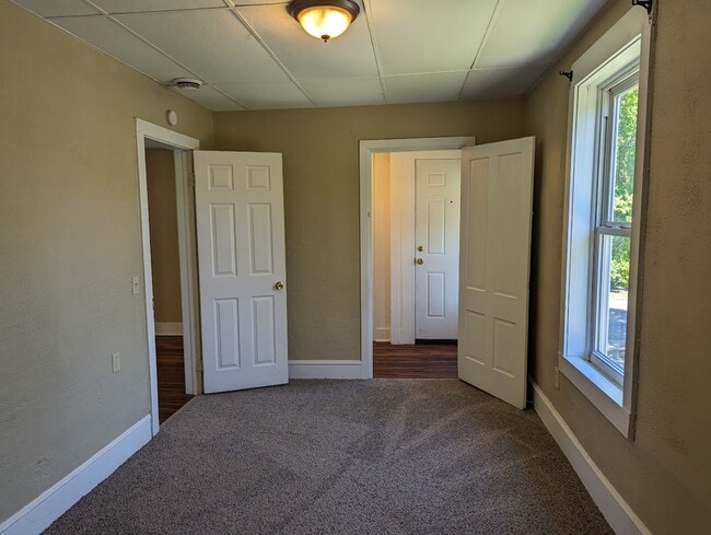 Building Photo - 626 Washington St