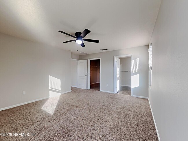 Building Photo - 2171 Pebble Point Dr
