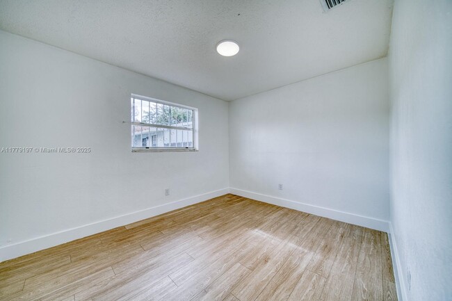 Building Photo - 2120 NW 93rd St