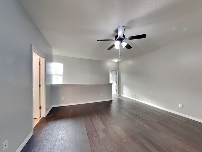 Building Photo - 9068 Shepton St