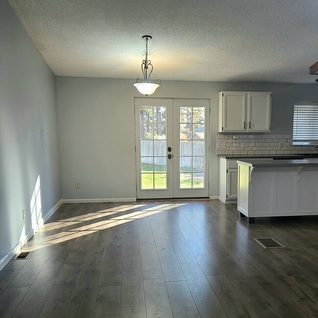 Building Photo - 5727 W Pacific Park Dr