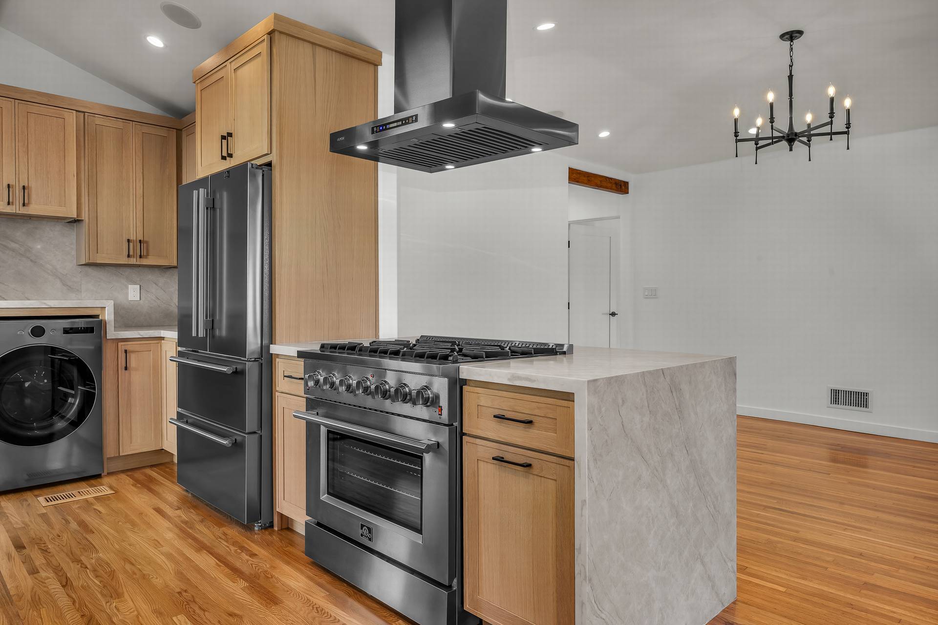 Building Photo - 920 S Spaulding Ave