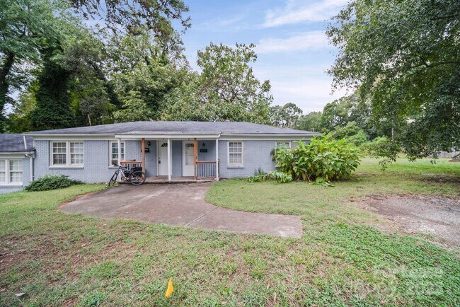 Building Photo - 2621 Druid Hls Wy