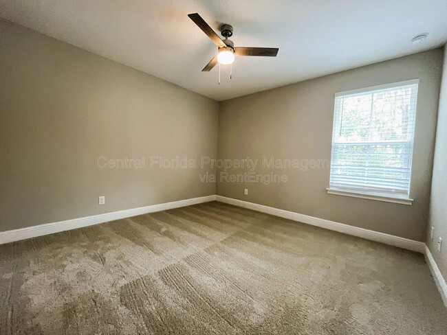 Building Photo - 2220 S Bumby Ave