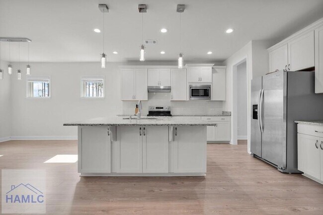 Building Photo - 268 Loblolly Ln