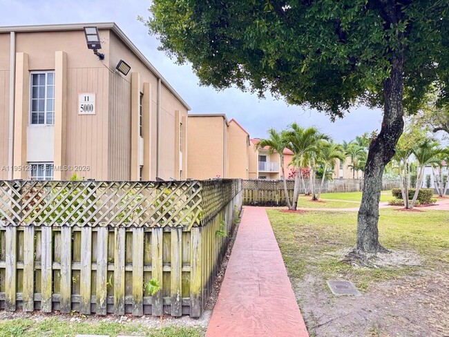 Building Photo - 5000 NW 79th Ave