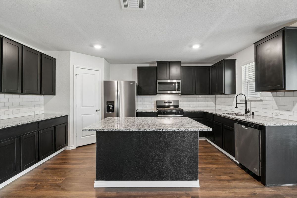 Building Photo - 177 Sage Sparrow