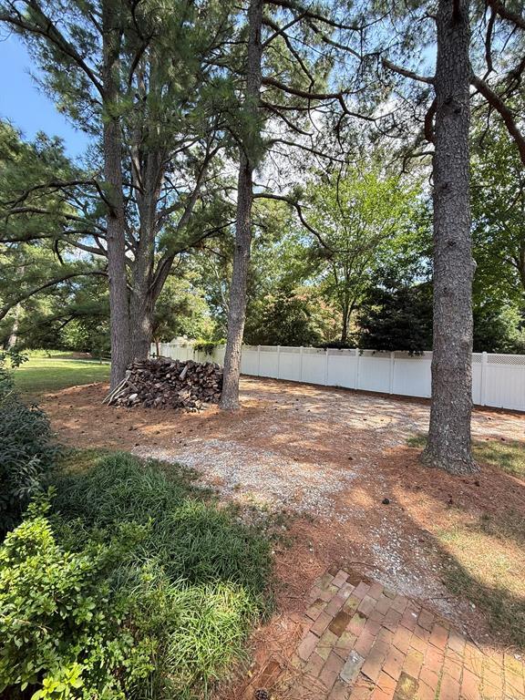 Building Photo - 3202 Derby Ln
