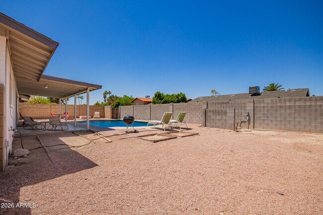Building Photo - 4404 S McAllister Ave