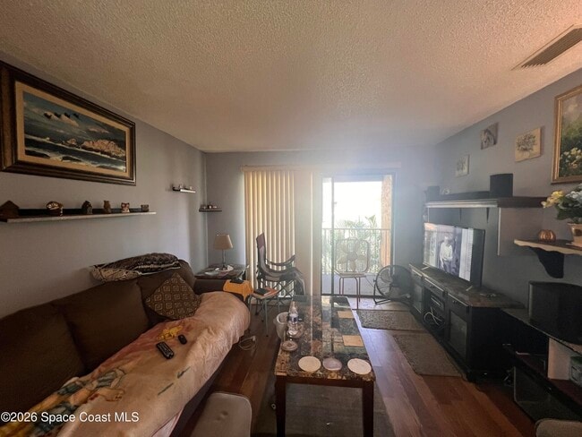 Building Photo - 1225 N Wickham Rd