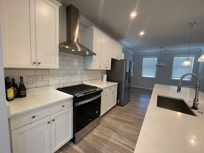 Building Photo - Grassfield Meadows