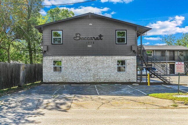 Building Photo - 3703 Harmon Ave