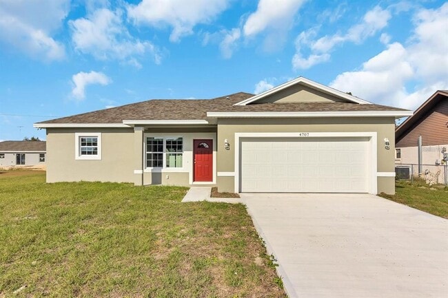 Primary Photo - 10697 N Dragonis Dr