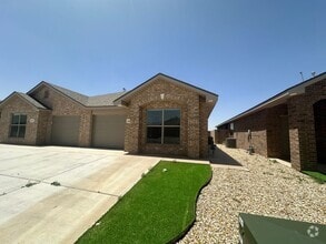 Building Photo - Stylish and Modern 3-Bedroom Duplex for Re...