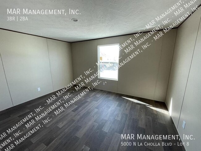 Building Photo - 5000 N La Cholla Blvd