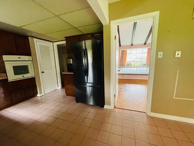 Building Photo - 441 Bellemeade Blvd