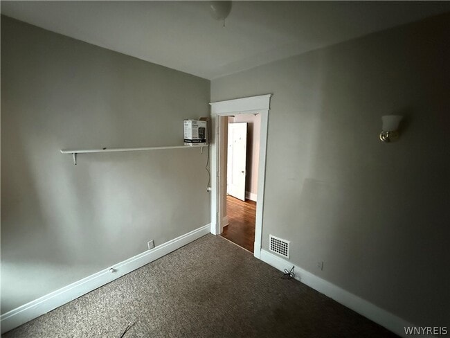 Building Photo - 319 Bryant St