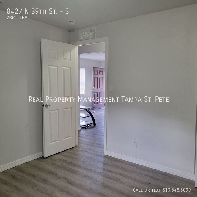 Building Photo - 8427 N 39th St