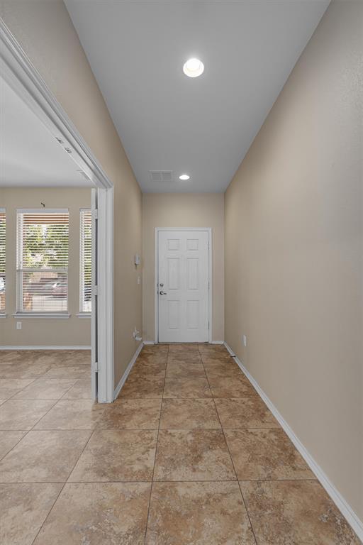 Building Photo - 11224 Dunlop Terrace