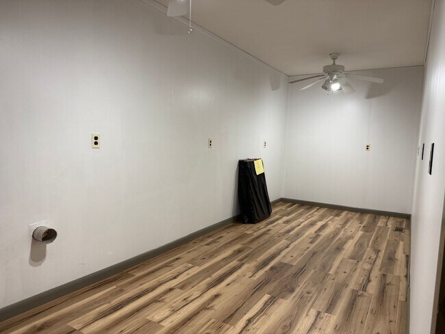 Building Photo - 3 Bedroom 2 Bathroom Home located in Greene County, TN