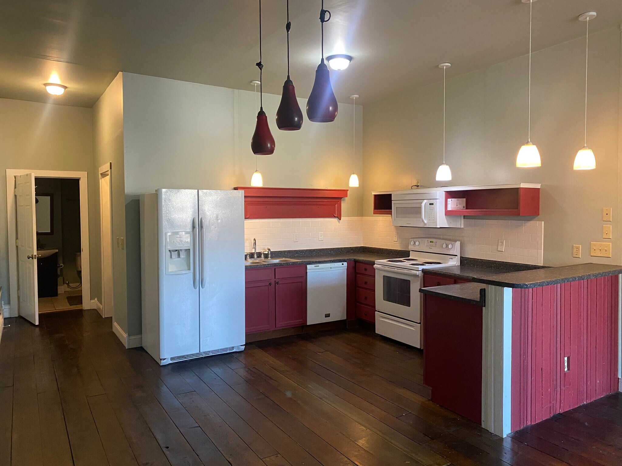 Unit "D" Kitchen - 216 E Main St