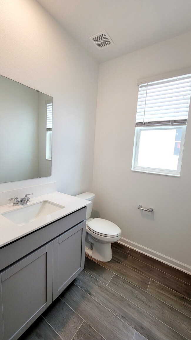 Building Photo - 6061 Blissful St