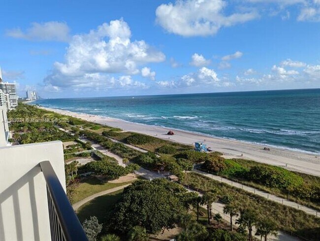 Building Photo - 9273 Collins Ave