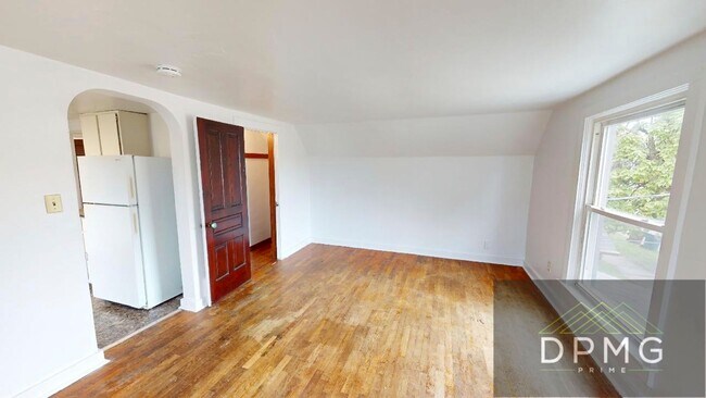 Building Photo - 125 S Hosmer St