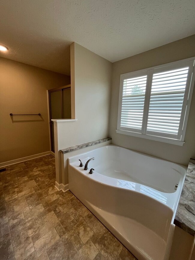 Building Photo - Charming Rural Retreat in Richwood- Fiber Internet Included!