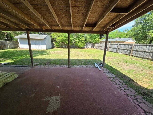 Building Photo - 5410 Laramie Ct