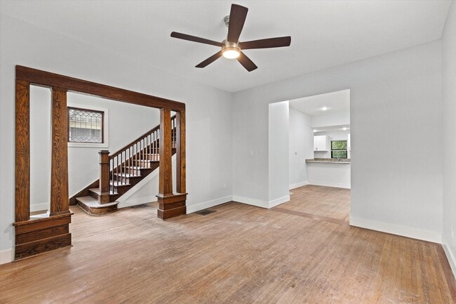 Building Photo - 403 N 9th St
